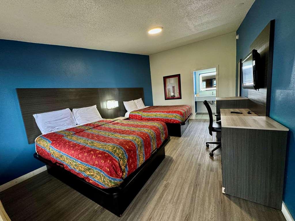 Knights Inn Greenville Room photo